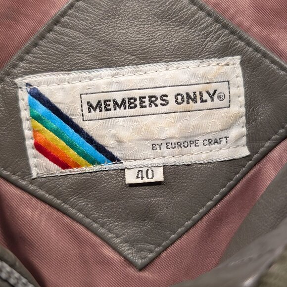 Members Only Leather Iconic Bomber Jacket Vintage Full Zip Size 40 - Picture 6 of 15